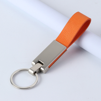 Schlüsselanhänger aus orangefarbenem Leder