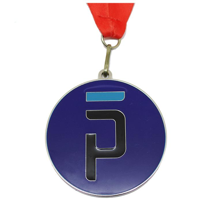 Benutzerdefinierte Metallmedaille mit Farbpaste und Umhängeband