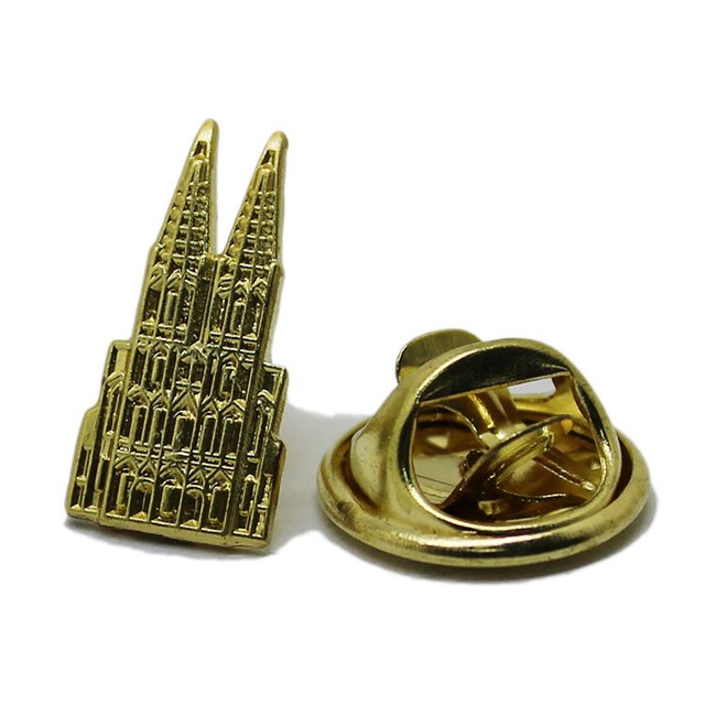 3D Gold Mini Tower Anstecknadel aus Metall