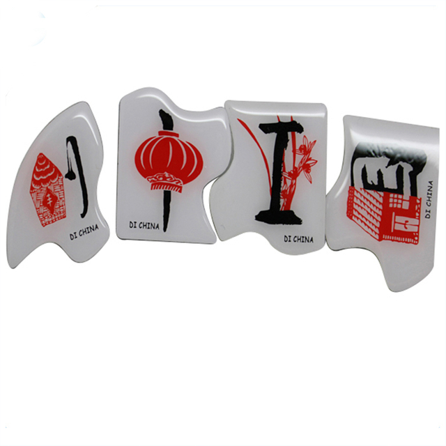 Unregelmäßig geformte Anstecknadel mit individuellem Logo und Offsetdruck