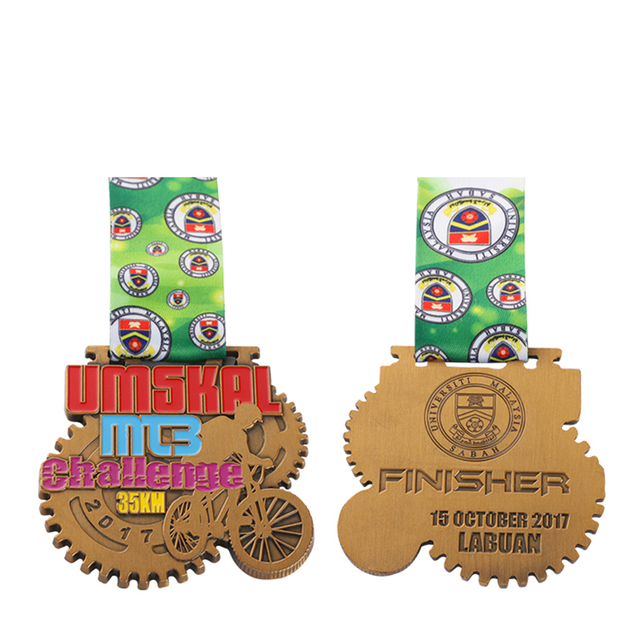 Challenge 35K Bronze Star Cycling Relegious Miraculous Halskette Militärmedaillen und Bänder